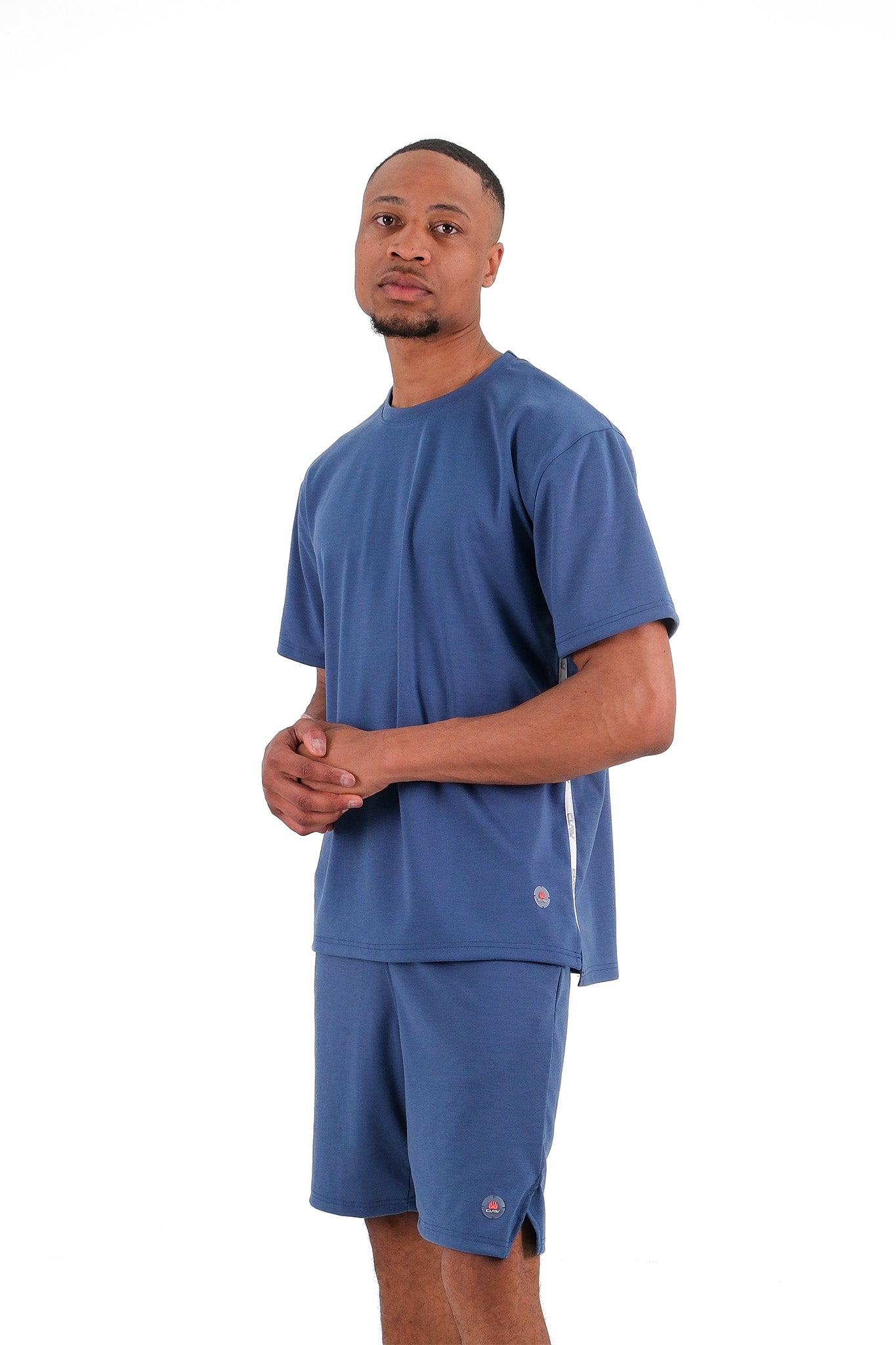 T-SHIRT OVERSIZED + CALÇÃO